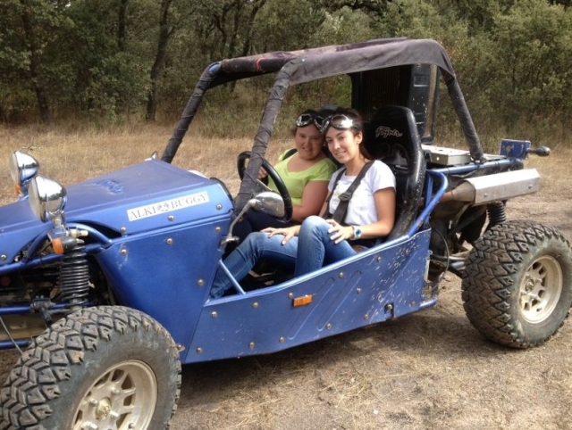  Buggy excursion friends 